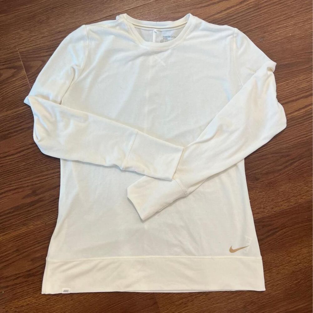 Nike Men's White and Cream Shirt